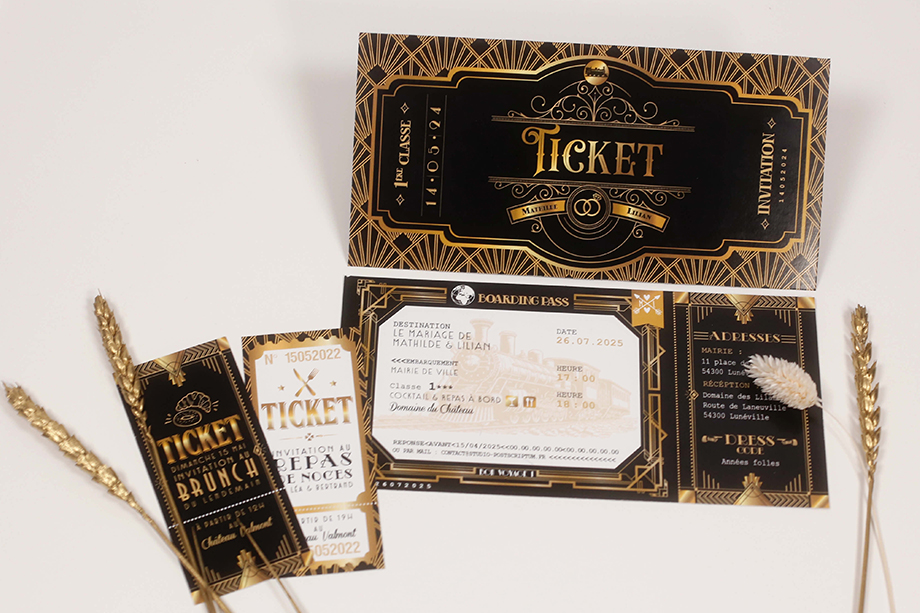 Faire-part de mariage original sous forme de billet de train ou d'avion rétro et ticket de cinéma rétro thème années 20. Avec un style art déco Gatsby digne des grandes années folles - noir et or. Ticket repas ou invitation pour l'hébergement , le retour de noces ou le brunch du lendemain